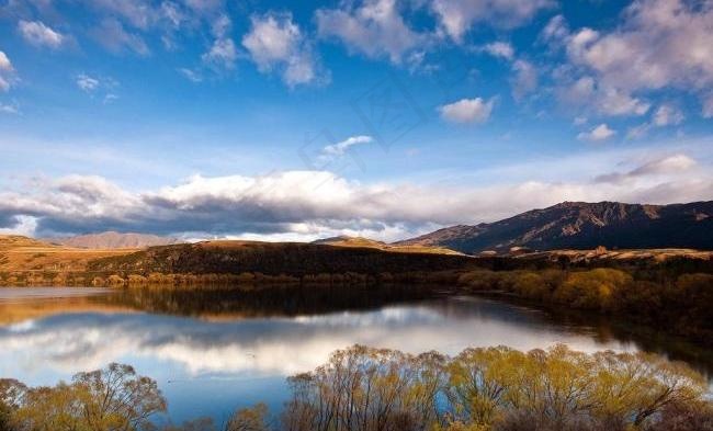 高清海耶斯湖图片