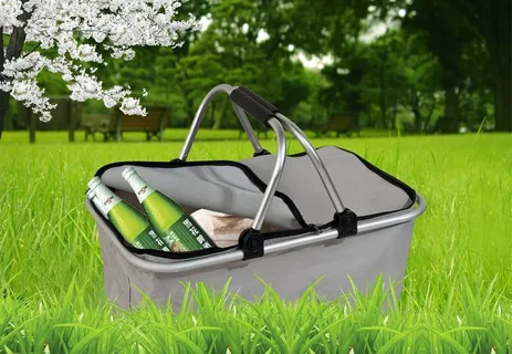 草草坪树樱花图片