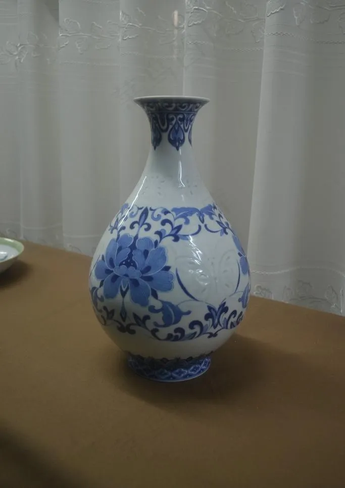 青花瓷花瓶样
