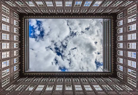 西方建筑白云天空 西方建筑白云天空