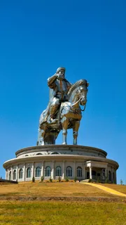 成吉思汉雕塑高清摄影图片 成吉思汉雕塑高清摄影图片