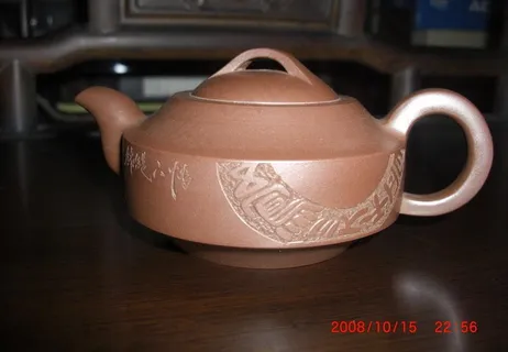浅色陶土 紫砂壶图片