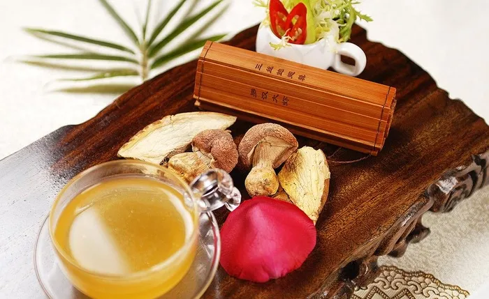 松茸菌王汤图片