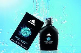 纵情香水创意图图片