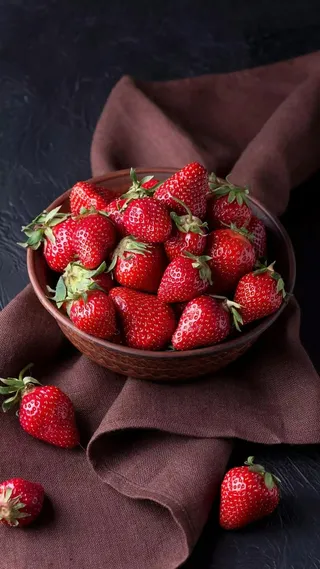 草莓高清摄影图片