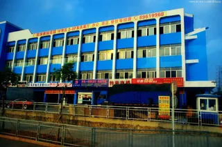 城市楼景 彩色商务楼图片