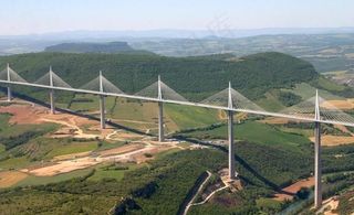 法国 第一高桥 米洛高架桥图片