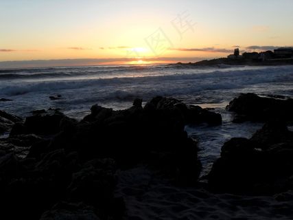 海岸落日景色图片