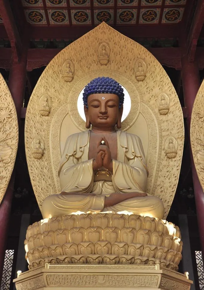 灵隐寺 佛 檀木图片