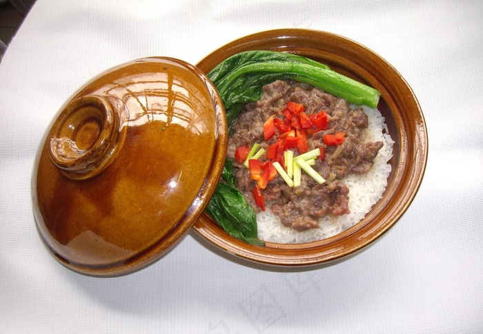 煲仔饭图片