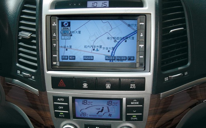 汽车DVD导航系统图片