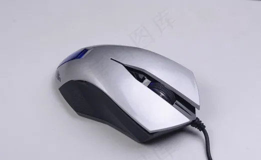 银色鼠标图片 银色鼠标图片