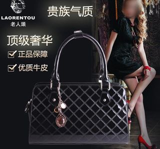 淘宝女包时尚主图图片