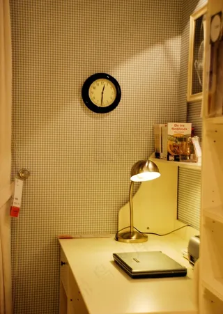 温馨的书房图片