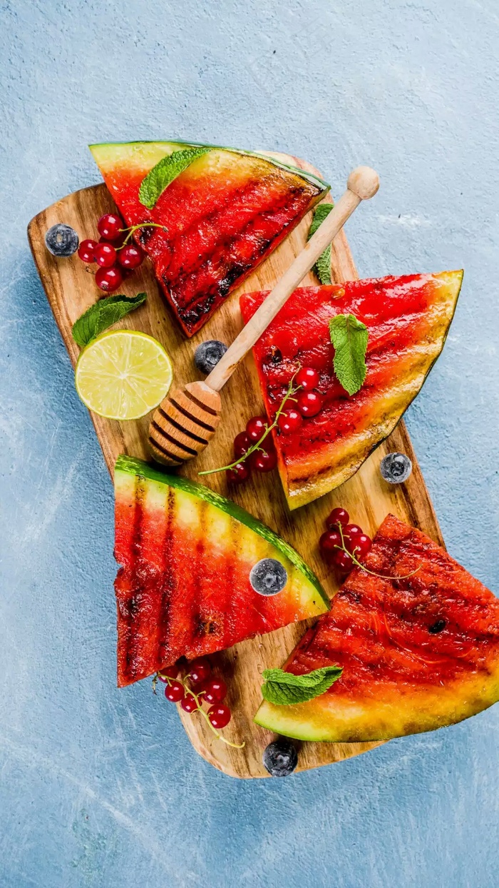 三角形西瓜高清摄影图片