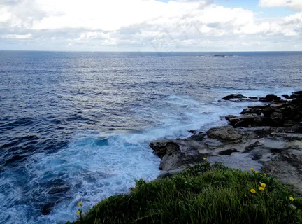 海浪拍岸图片 海浪拍岸图片