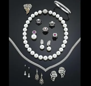 奢华璀璨的珠宝饰品图片