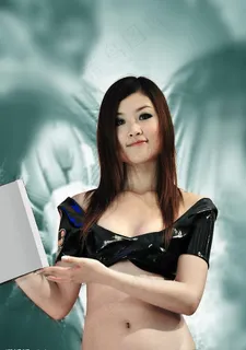 推销产品的性感美女图片