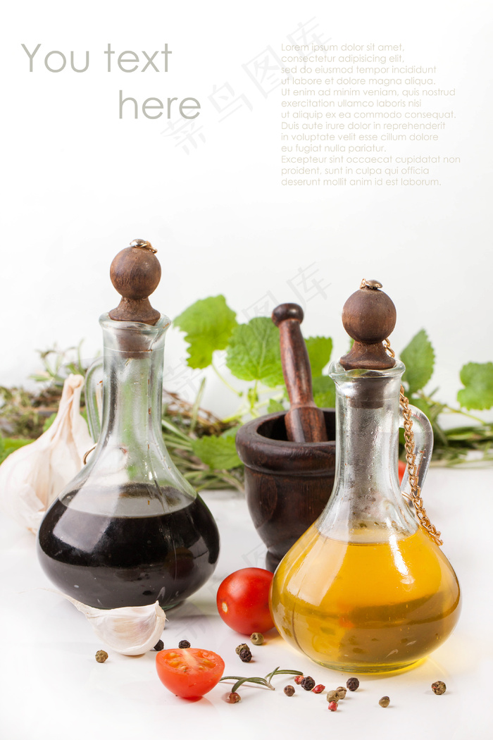 各种调味品和食用油