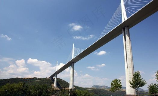 法国 第一高桥 米洛高架桥图片 法国 第一高桥 米洛高架桥图片