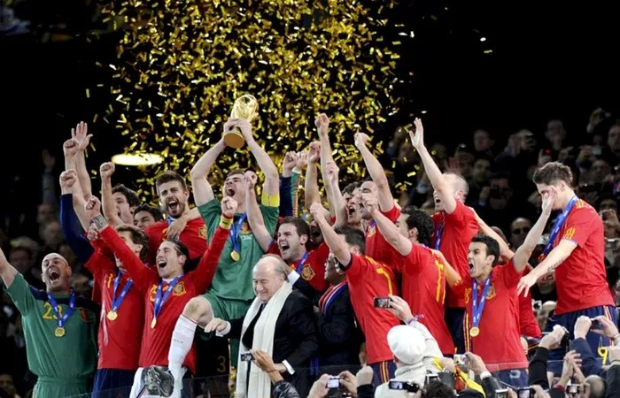 2010南非世界杯冠军西班牙图片