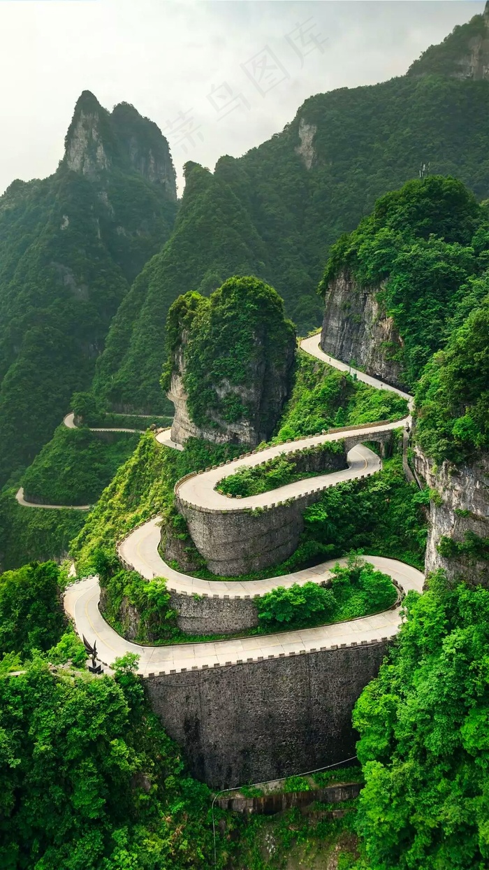 环山公路高清摄影图片