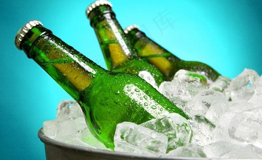 冰块啤酒图片