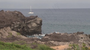 夏威夷岩股票视频在太平洋帆船 视频...