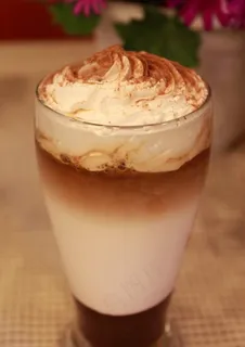 提拉米苏冰咖啡图片