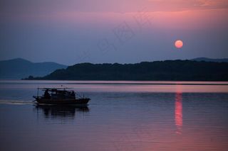 日落风光美图:鼋头渚泛舟太湖