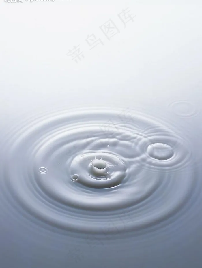 水滴波纹图片