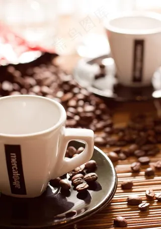 咖啡杯图片
