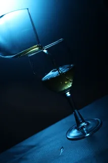 高脚杯 红酒图片