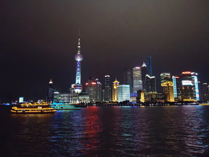 东方明珠上海滩图片