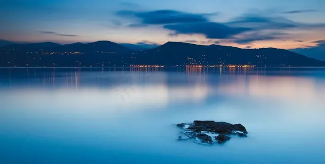 夕阳海岸风光图片