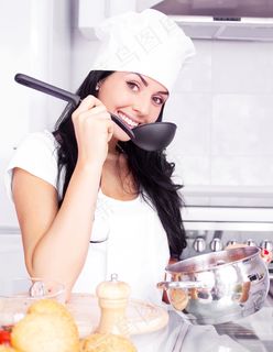 厨师装扮的大人小孩烹饪美食健康家庭情侣亲子素材