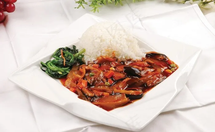 红烩牛肉饭图片