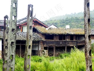 古村庄 村落 茅草屋图片