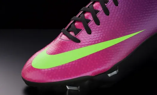 nike足球系列内马尔广告宣传平面...