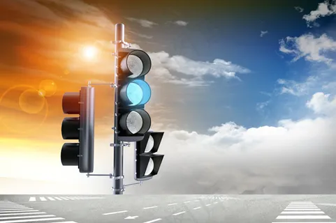 创意红绿灯交通概念PSD分层