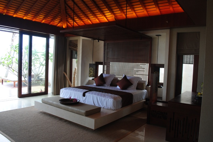 三亚香水湾一号样板间卧室图片