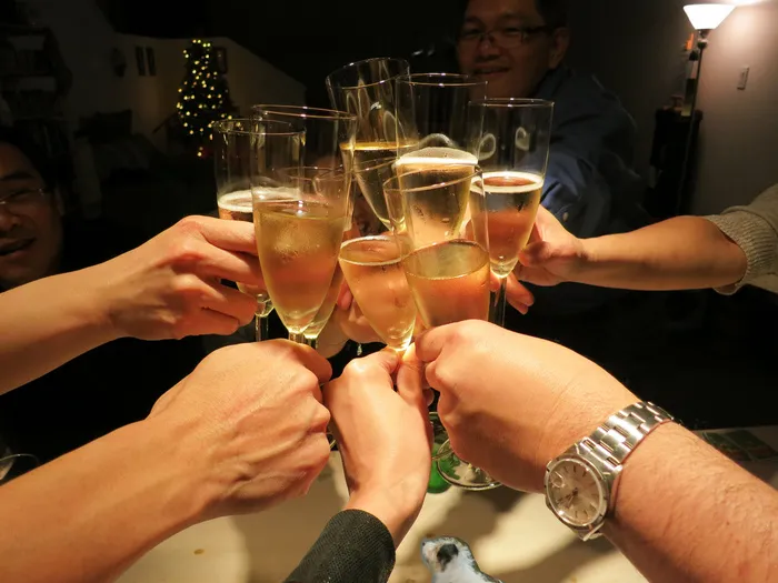 敬酒至2012