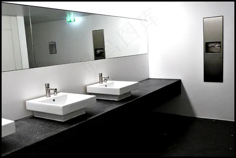 室内一角,沙发,床,卫浴,浴室柜,洗手然后走！