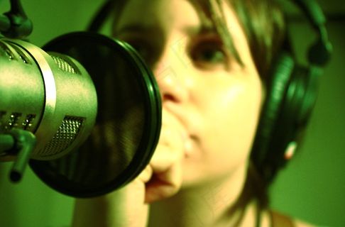 合照,电视屏幕,女孩,绿灯侠,屏幕截图,企业广播