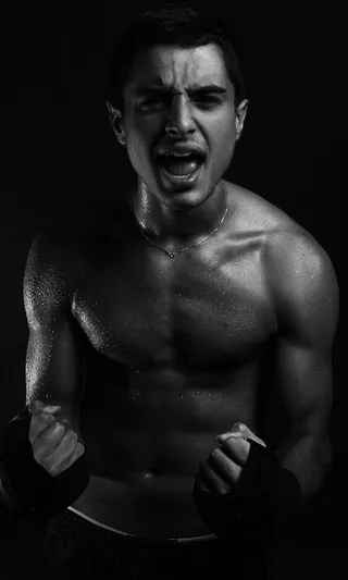 肌肉男,工艺品,胸肌,内裤,佛像,获奖