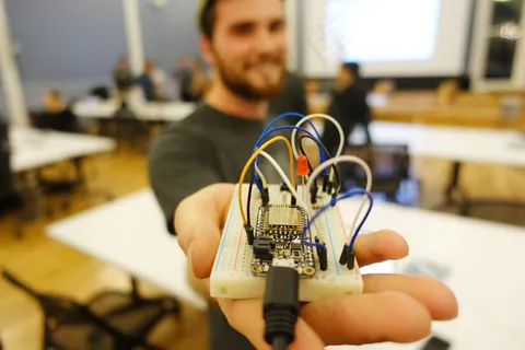 耳机,适配器,插线板,耳机线,脉冲点火器,结构平台预览 耳机,适配器,插线板,耳机线,脉冲点火器,结构平台预览