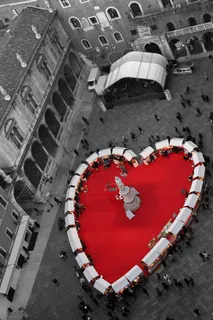 体育场馆,剧院/博物馆/礼堂,民居,热气球,列车出轨,维罗纳恋爱中