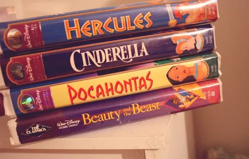 巧克力,印度香,包装袋/盒,笔类,牙刷/牙线,迪士尼电影 巧克力,印度香,包装袋/盒,笔类,牙刷/牙线,迪士尼电影