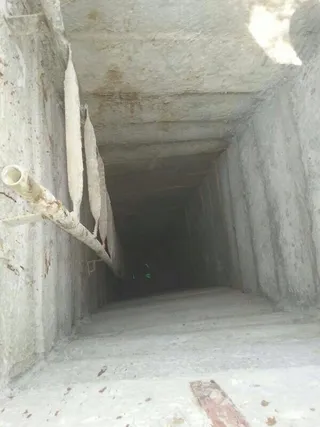 防空洞,洞穴溶洞,毛坯房,地牢,墓门,在加沙地带发现的恐怖隧道