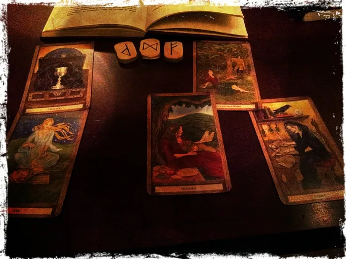 包装袋/盒,卡通动漫人物,酒,化妆品,屏幕截图,2013占卜